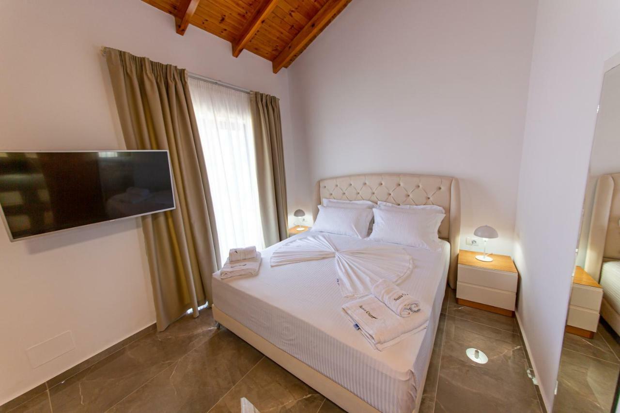 Santa Oliva Suites Ксамил Екстериор снимка