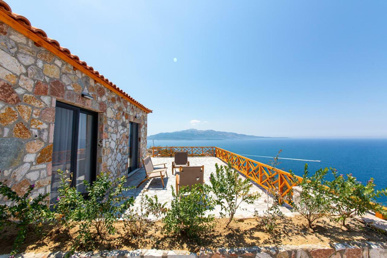 Santa Oliva Suites Ксамил Екстериор снимка