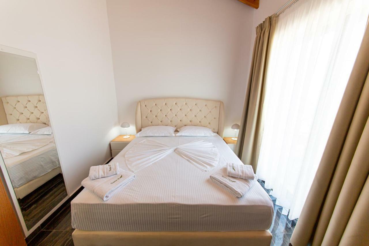 Santa Oliva Suites Ксамил Екстериор снимка