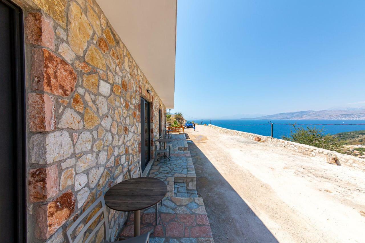 Santa Oliva Suites Ксамил Екстериор снимка